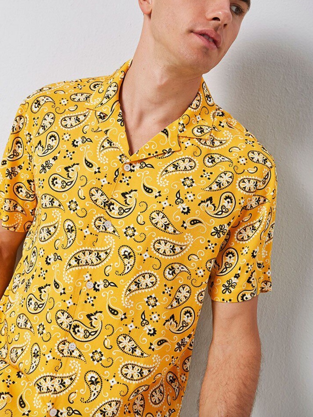 Fashion Nova Yellow Paisley Short Sleeve Button-Down Shirt